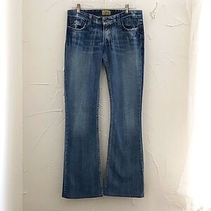 BKE Starlite 20 Jeans Size 30 Stretch Boot Cut Slight Distressing Low Rise‎